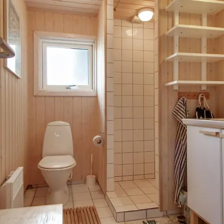 Eunike - 300m From The Sea In Nw Jutland By Interhome 別荘
